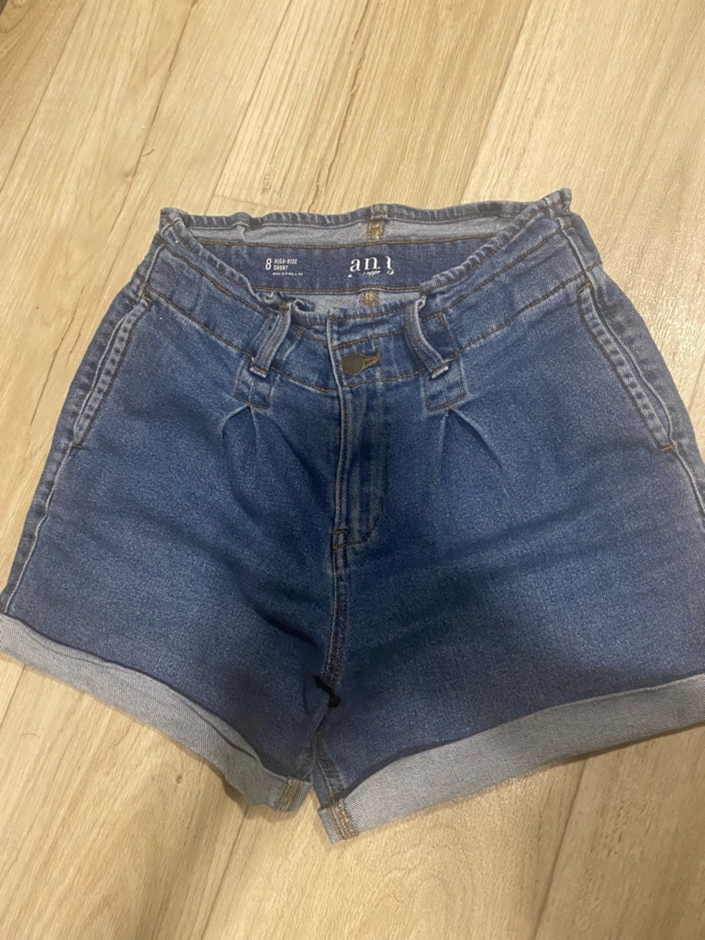 High-Rise Denim Shorts in Dark Blue